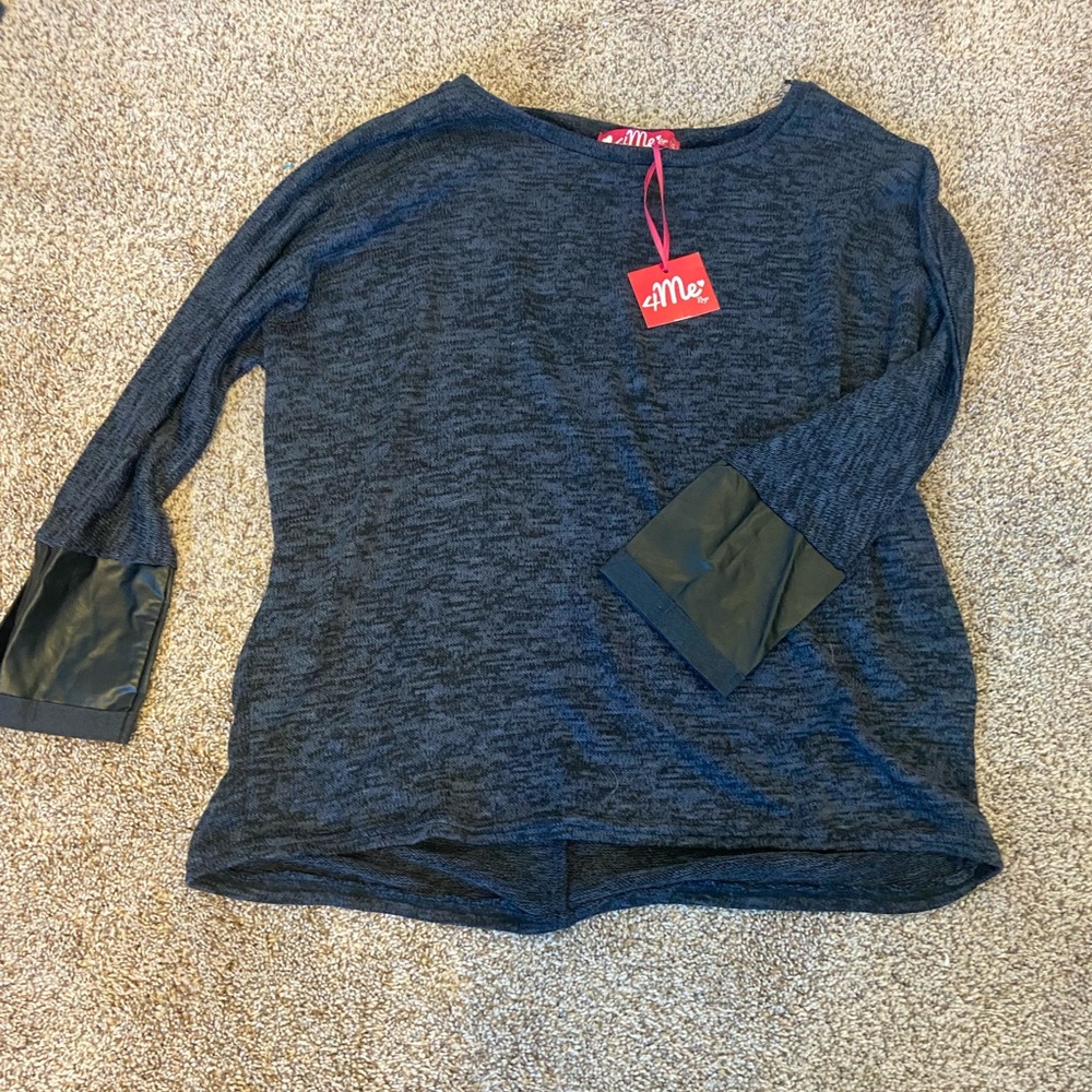 NEW kids sweater
